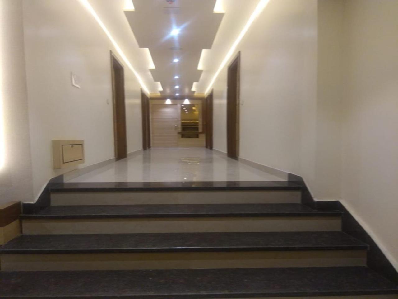 Csjs Inn By Krishna Group Of Hotels Αμριτσάρ Εξωτερικό φωτογραφία
